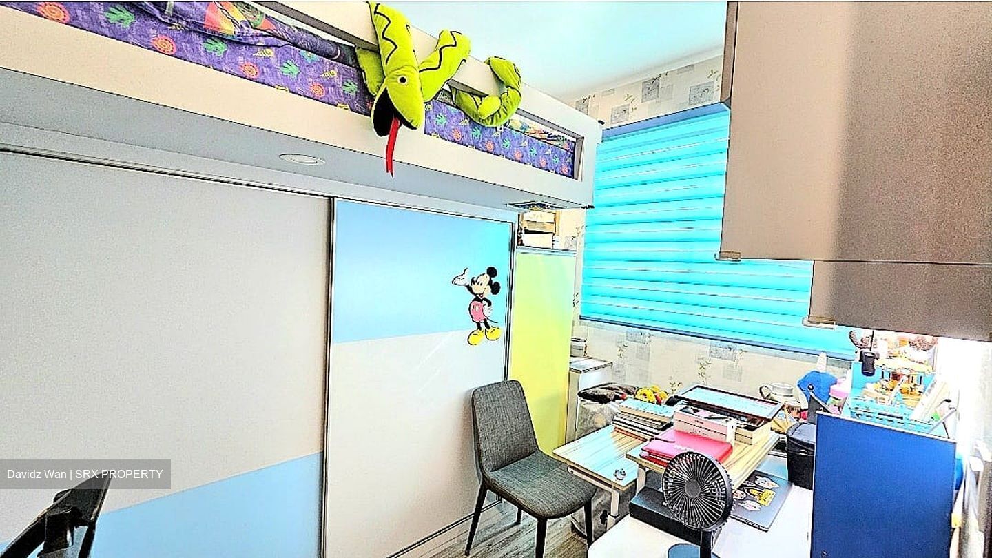 Watercolours (D18), Condominium #502563011